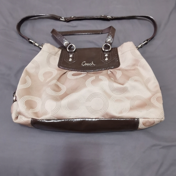 Coach purse - Picture 1 of 4